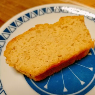 桃とおからの低糖質パウンドケーキ